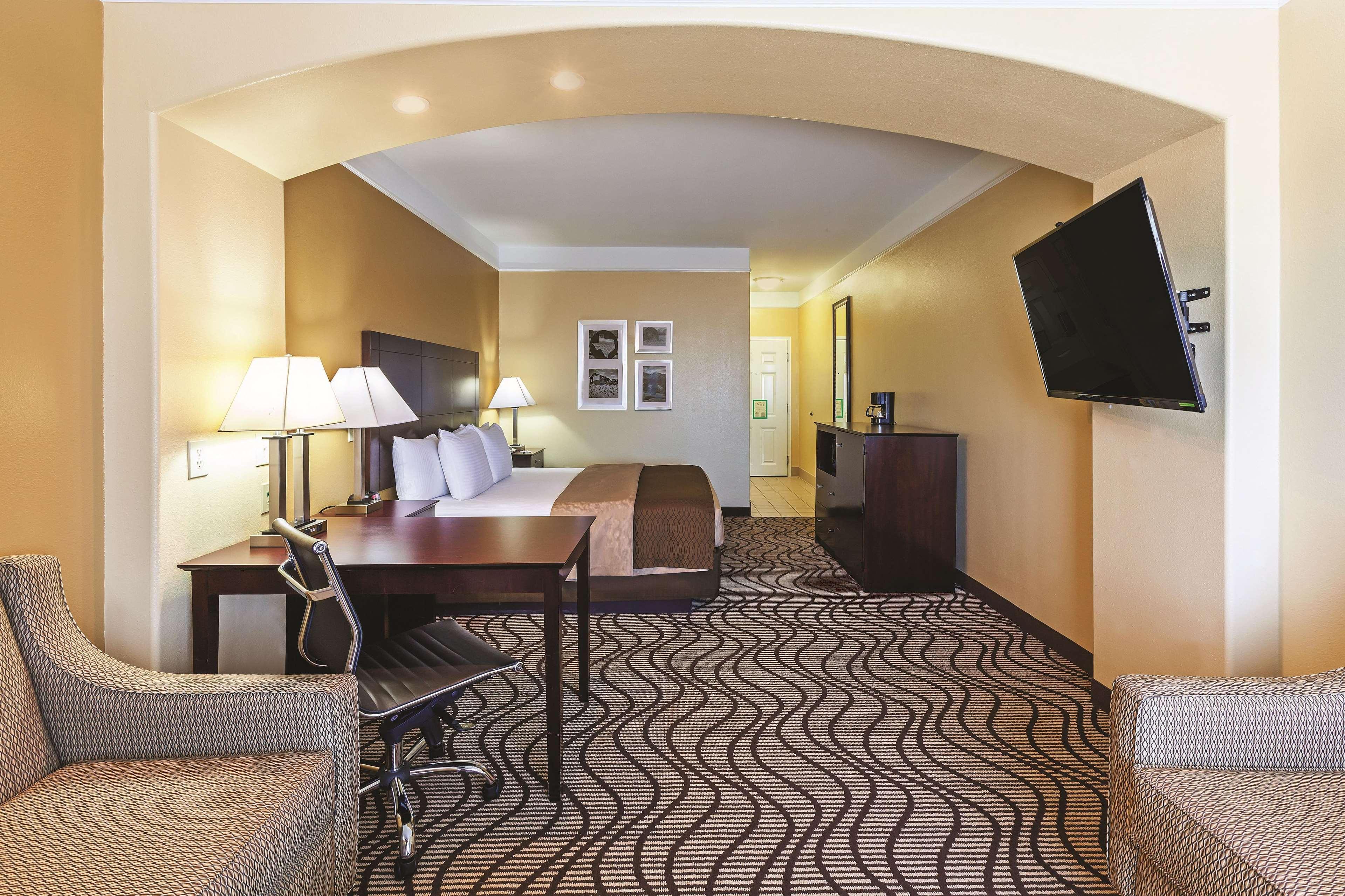 Hotel La Quinta By Wyndham Angleton Exterior foto